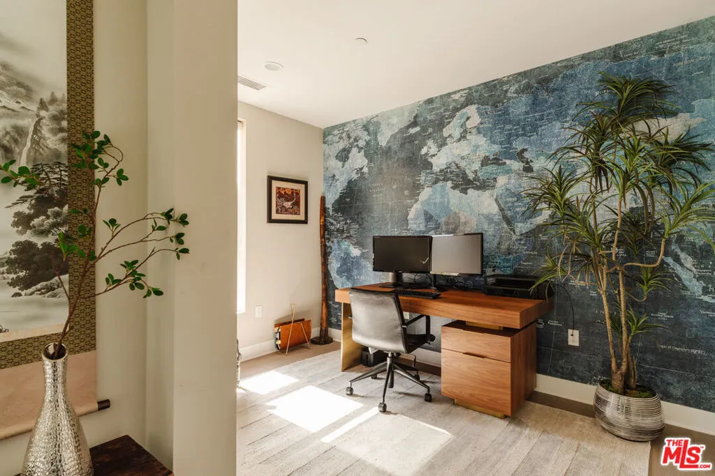 12765 Bluff Creek Drive 1, Los Angeles, California 90094 home-pic-19